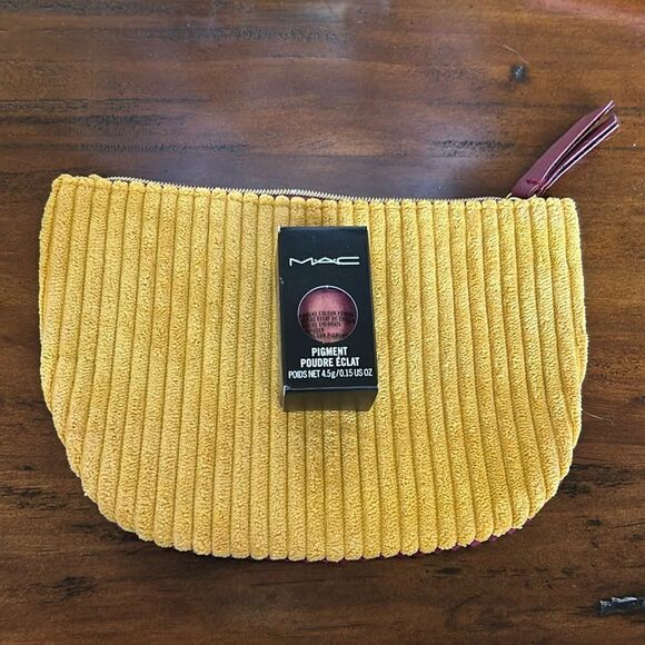 MAC pigment new in the box color rose Ipsy bag - Picture 2 of 6